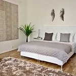 New Design & Style Apartment Old Town Xxl
