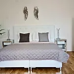 New Design & Style Apartment Old Town Xxl